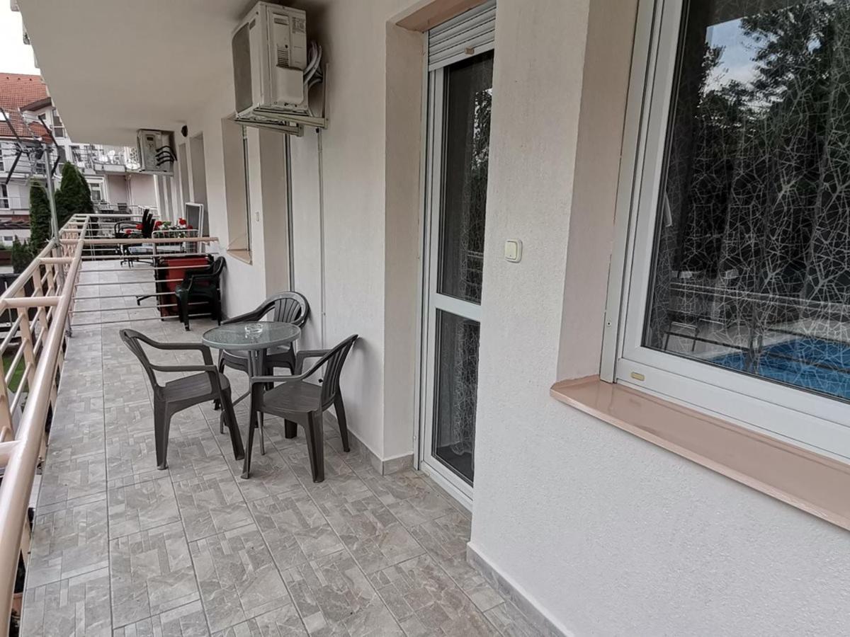 Carpe Diem Apartment Hajduszoboszlo Exterior photo
