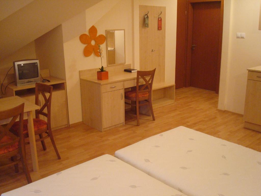 Carpe Diem Apartment Hajduszoboszlo Room photo